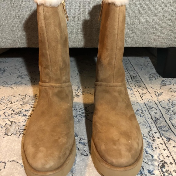 UGG Classic Short Blvd Faux Fur Lined Boot - Picture 7 of 11